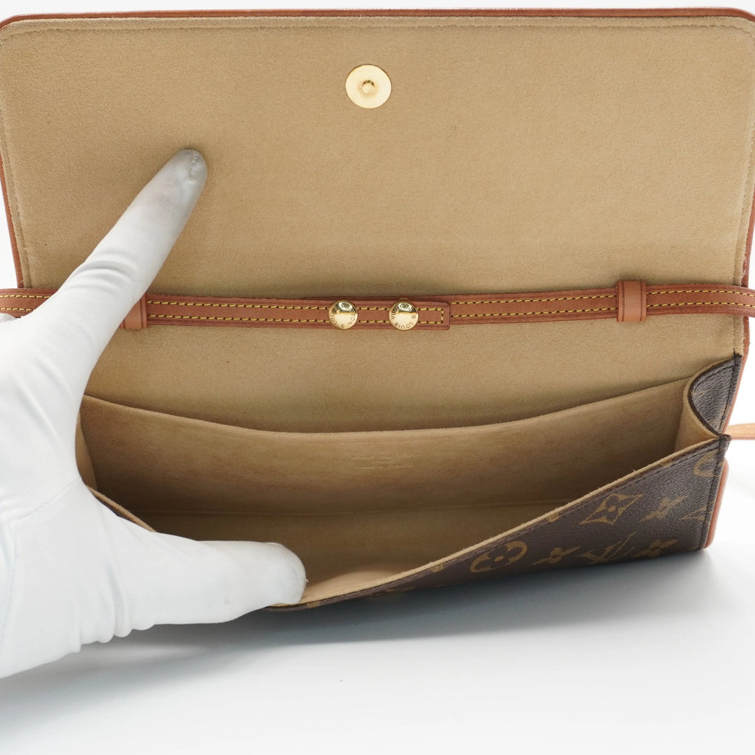 LOUIS VUITTON Monogram Pochette Twin GM LOUIS VUITTON