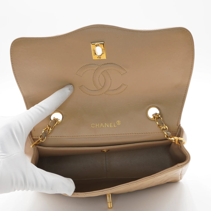 CHANEL Beige Lamb Skin Matelassé Single Flap Chain Shoulder Bag CHANEL