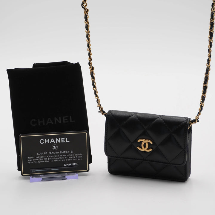 CHANEL Black Quilted Ruffled Card Holder On Chain CHANEL
