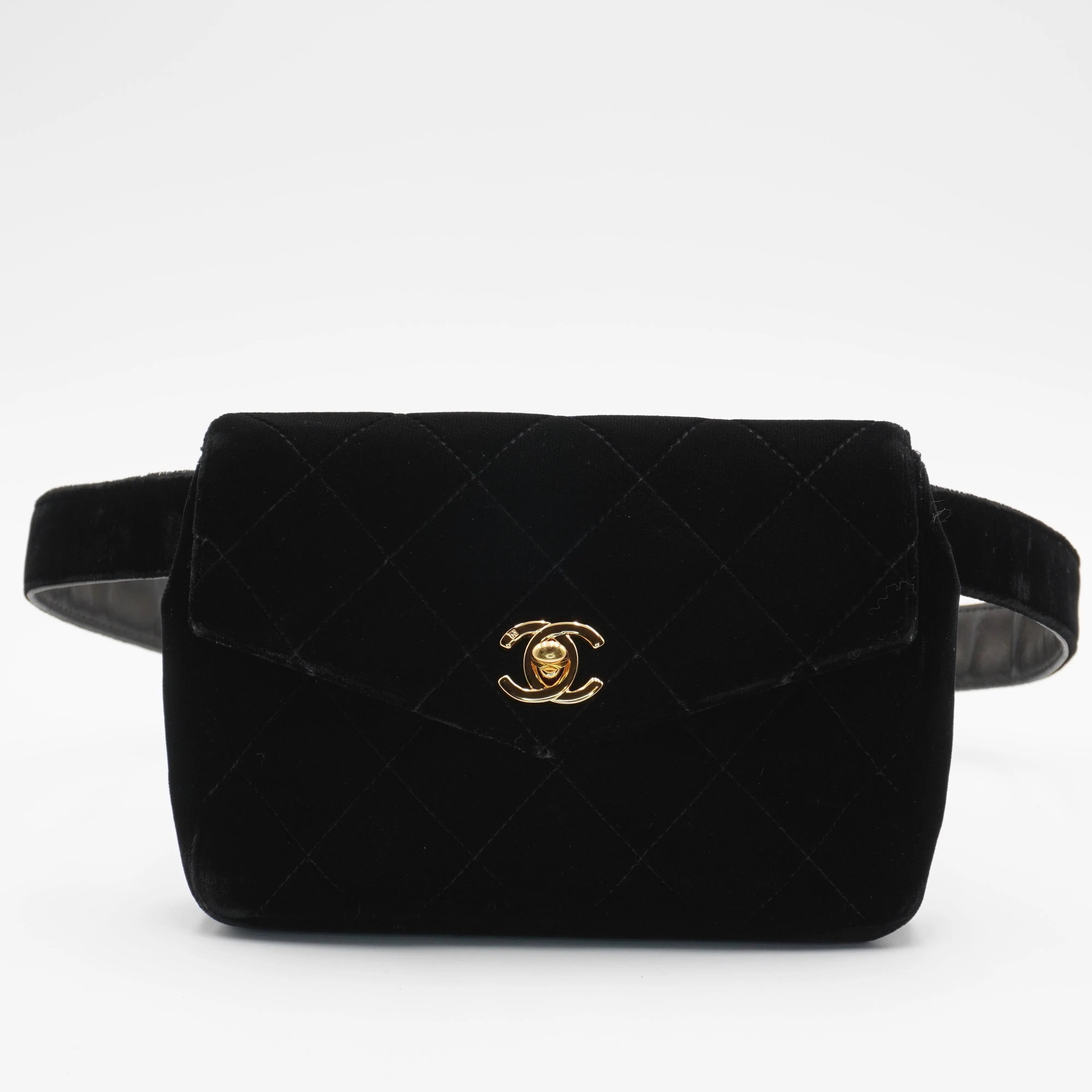 Pre-Owned Chanel Black Velvet Matelassé Mini Flap Waist Bag