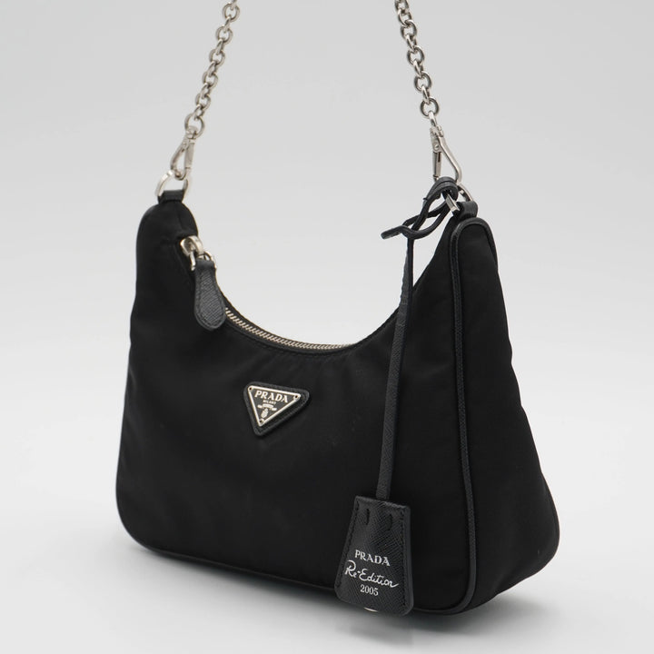 PRADA Black Nylon Re-Edition 2005 Shoulder Bag PRADA
