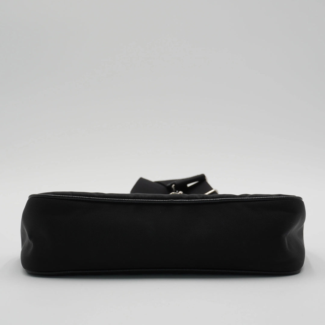 PRADA Black Nylon Re-Edition 2005 Shoulder Bag PRADA