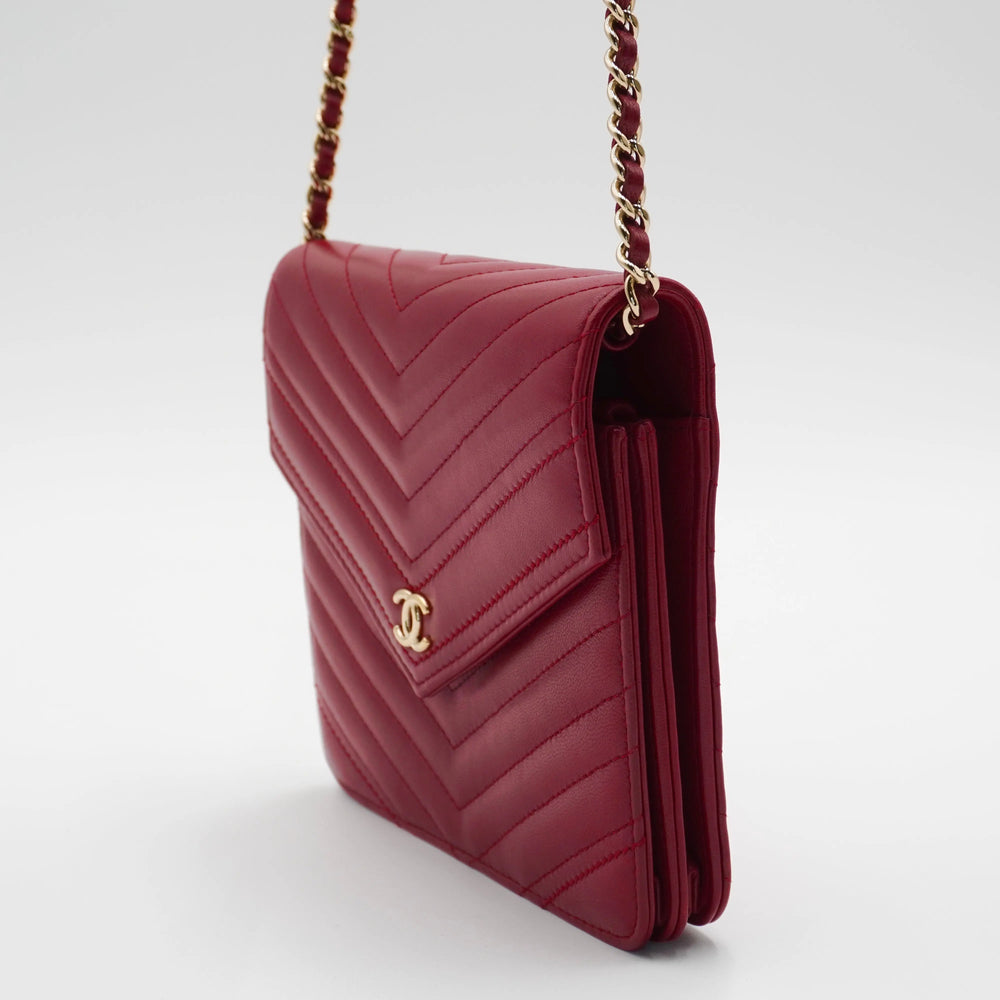 CHANEL Red Chevron V-Stitch Wallet On Chain Shoulder Bag CHANEL
