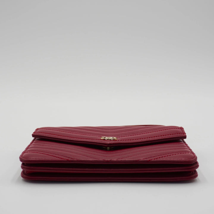 CHANEL Red Chevron V-Stitch Wallet On Chain Shoulder Bag CHANEL