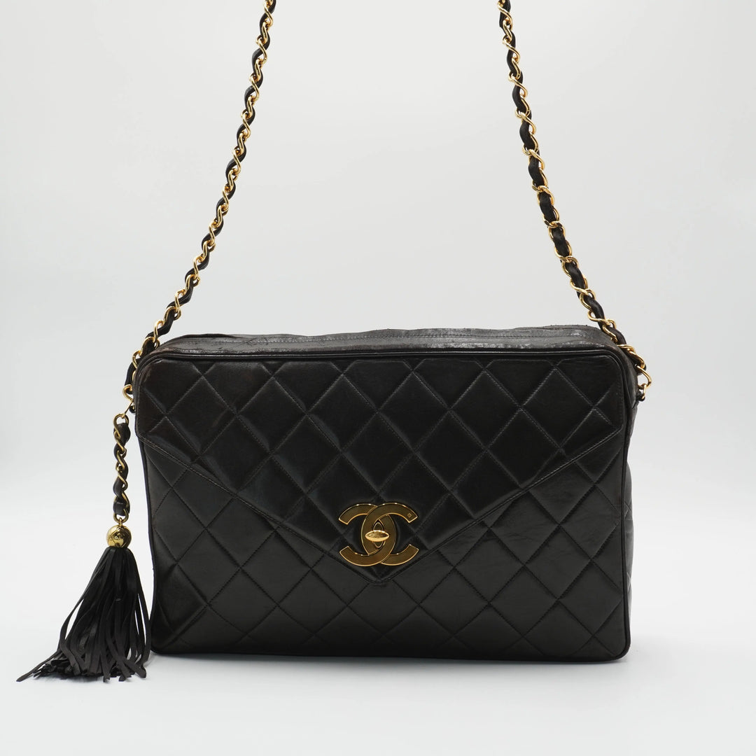 CHANEL Large Vintage Quilted Leather Shoulder Bag CHANEL