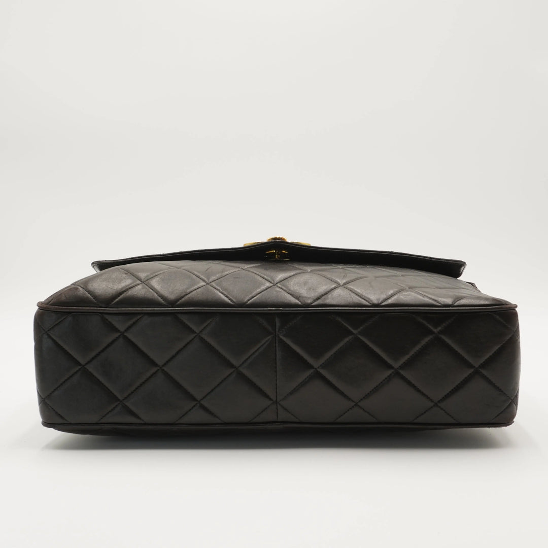 CHANEL Large Vintage Quilted Leather Shoulder Bag CHANEL