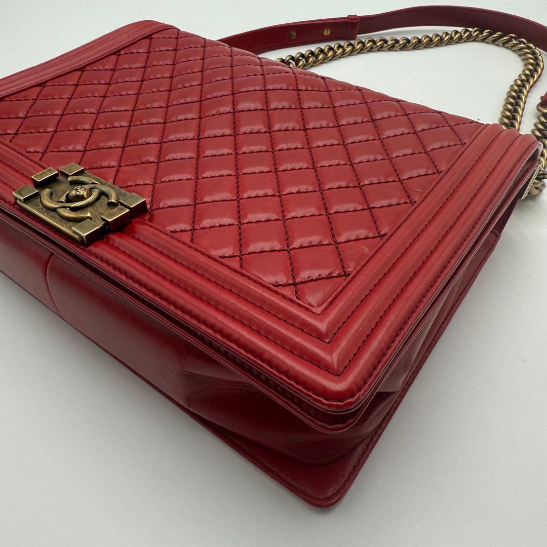 Pre-owned CHANEL Red Leather Quilted Boy Flap Bag Large