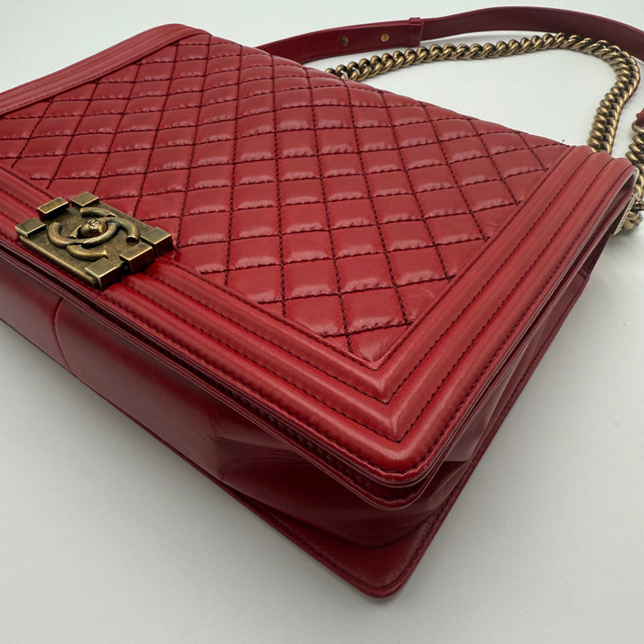 Pre-owned CHANEL Red Leather Quilted Boy Flap Bag Large
